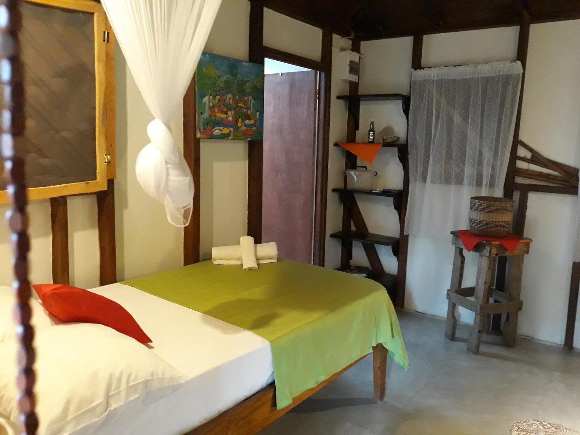 מאריגוט Hibiscus Valley Inn מראה חיצוני תמונה