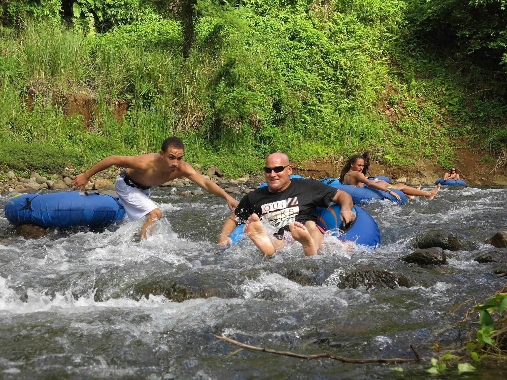 מאריגוט Hibiscus Valley Inn מראה חיצוני תמונה